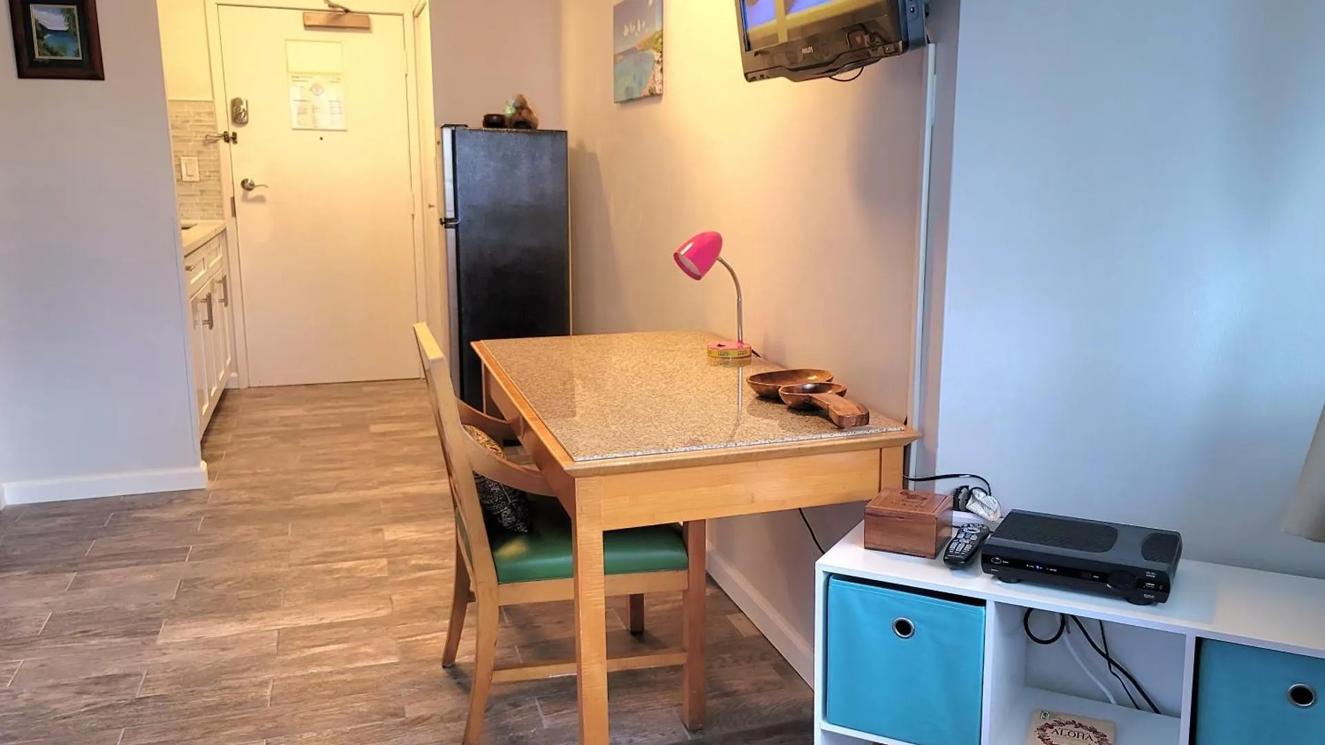 Waikiki Studio Steps To Beach-Mall Free Parking-Wifi Honolulu