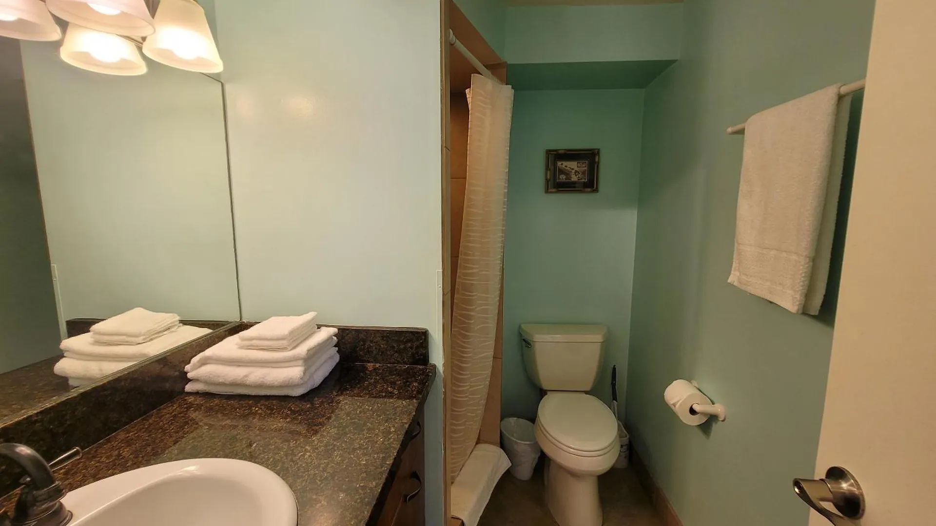 Waikiki Studio Steps To Beach-Mall Free Parking-Wifi Honolulu Apartman